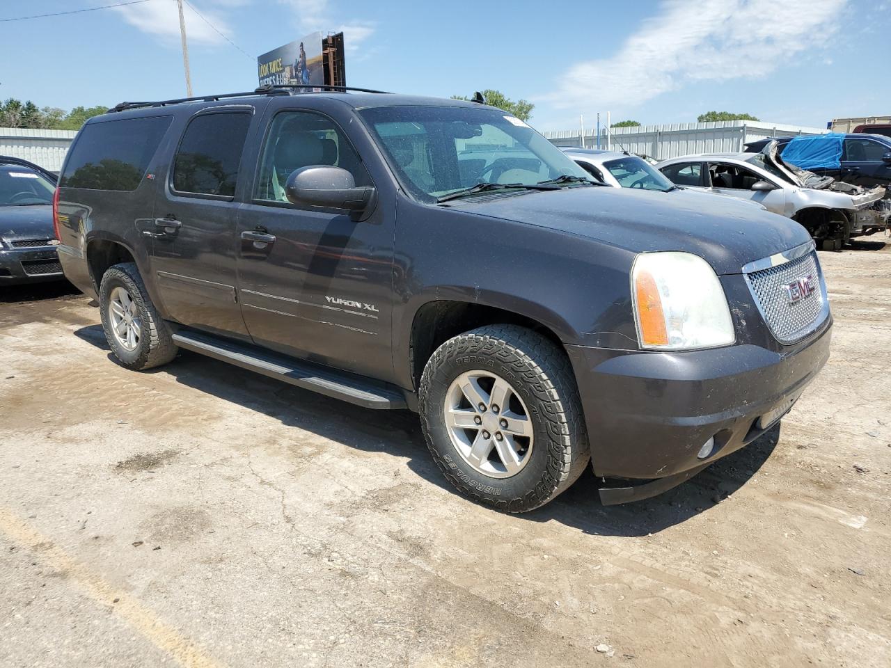 2011 GMC YUKON