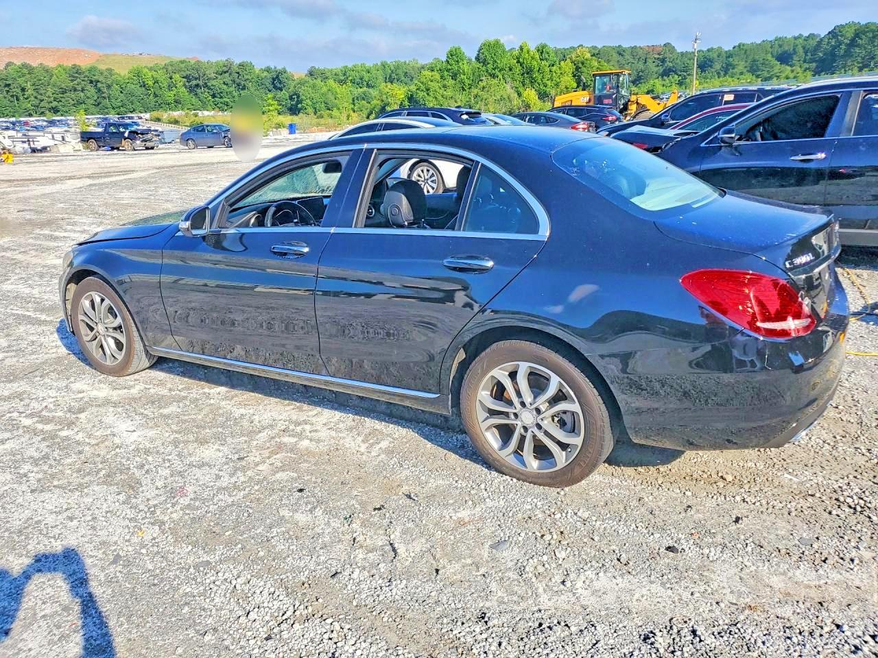 2015 MERCEDES-BENZ C-CLASS