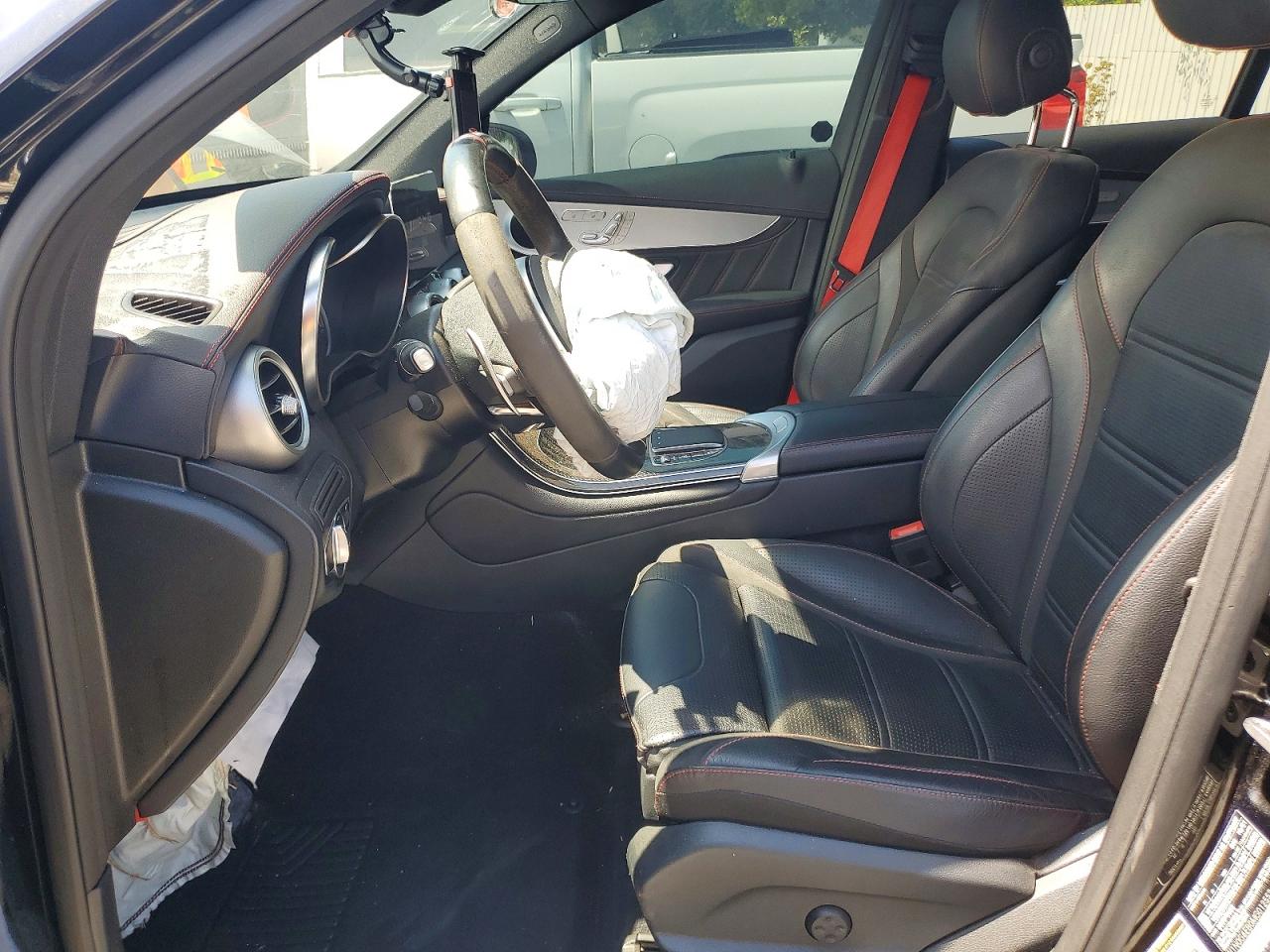2021 MERCEDES-BENZ GLC-CLASS