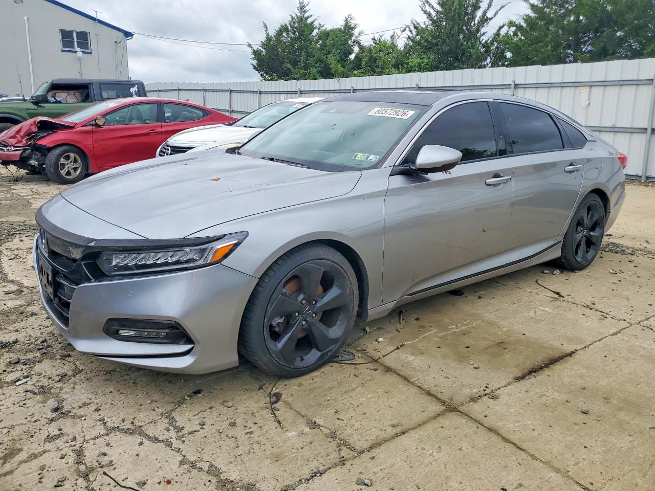 2018 HONDA ACCORD