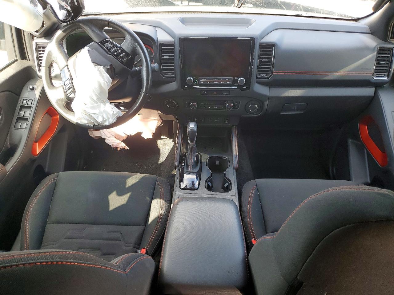 2024 NISSAN FRONTIER