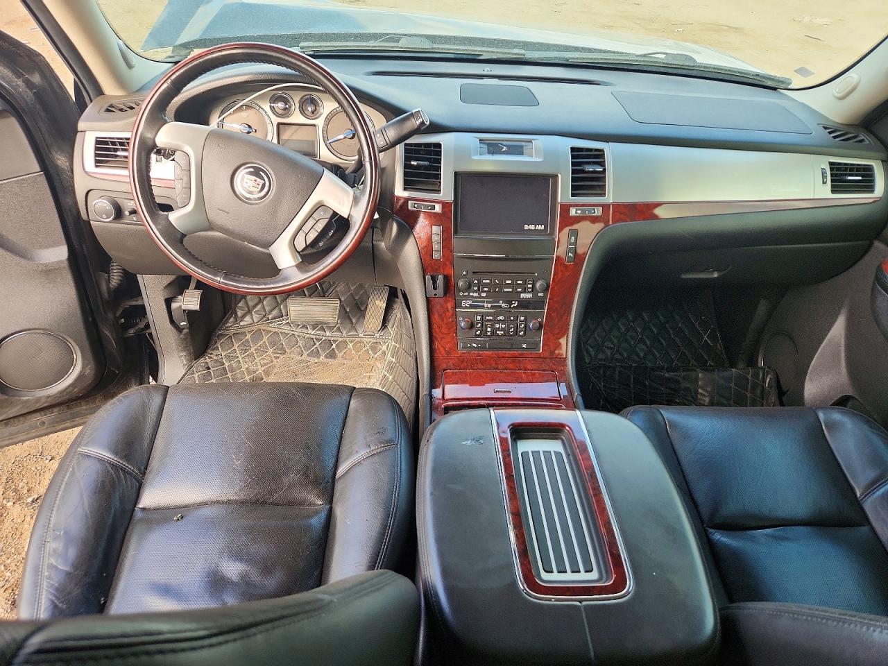 2012 CADILLAC ESCALADE
