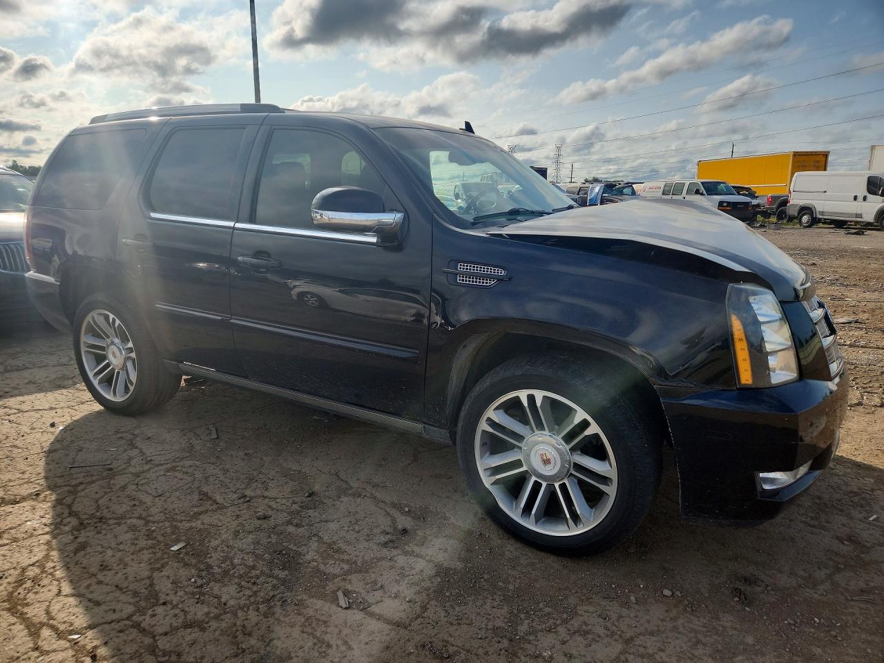 2012 CADILLAC ESCALADE