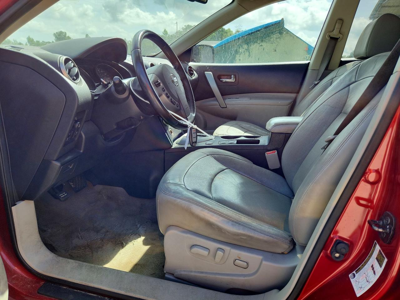 2013 NISSAN ROGUE