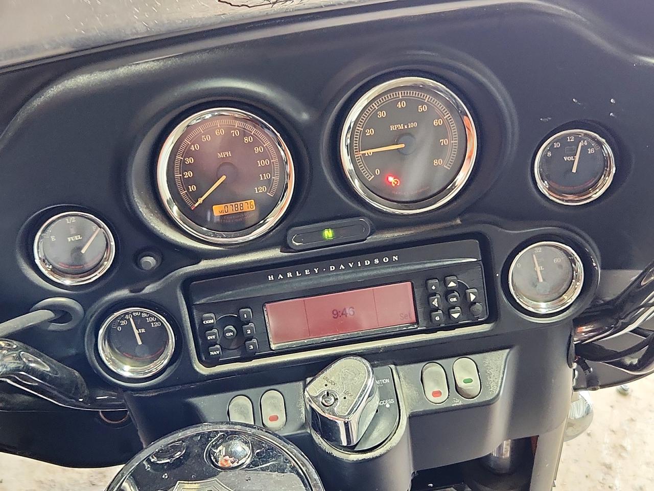 2006 HARLEY-DAVIDSON FL
