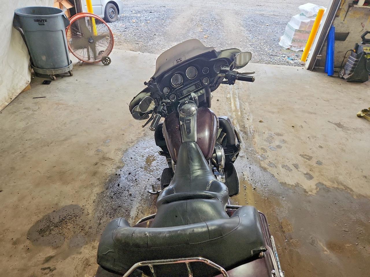 2006 HARLEY-DAVIDSON FL