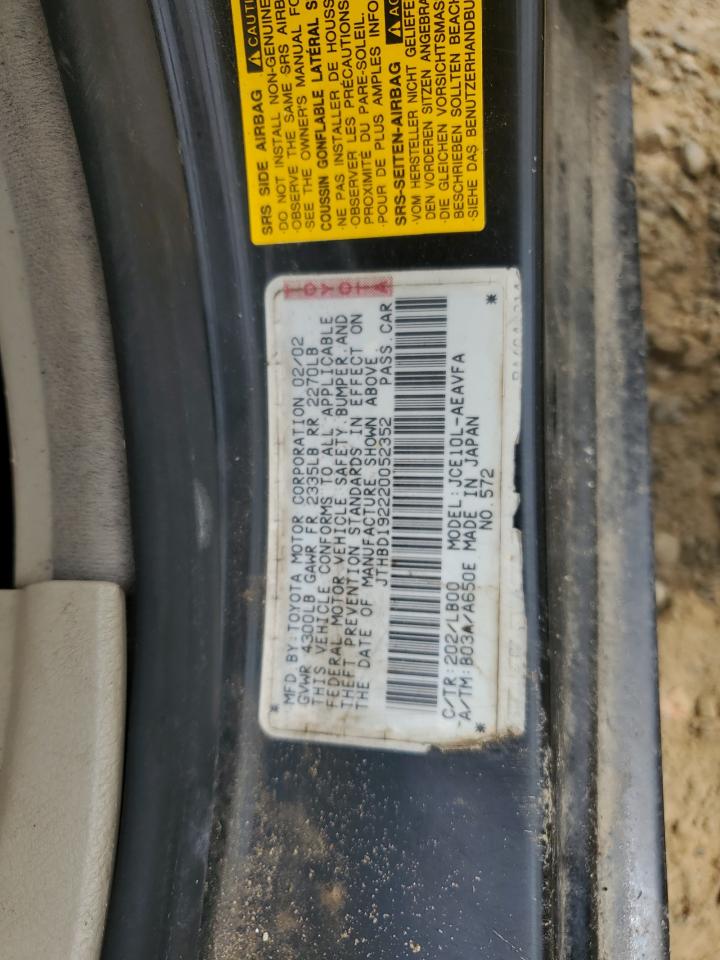 2002 LEXUS IS 300