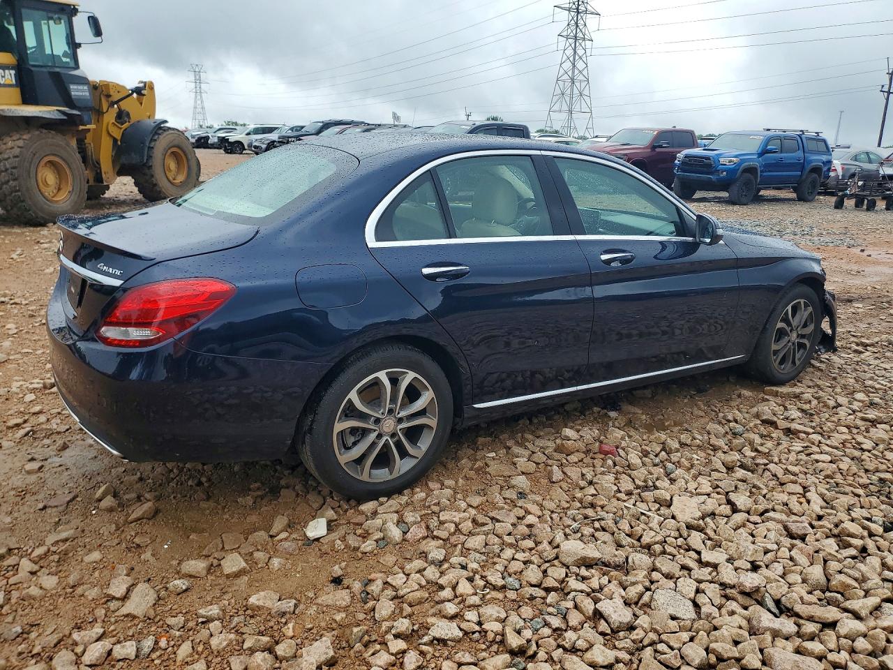 2016 MERCEDES-BENZ C-CLASS