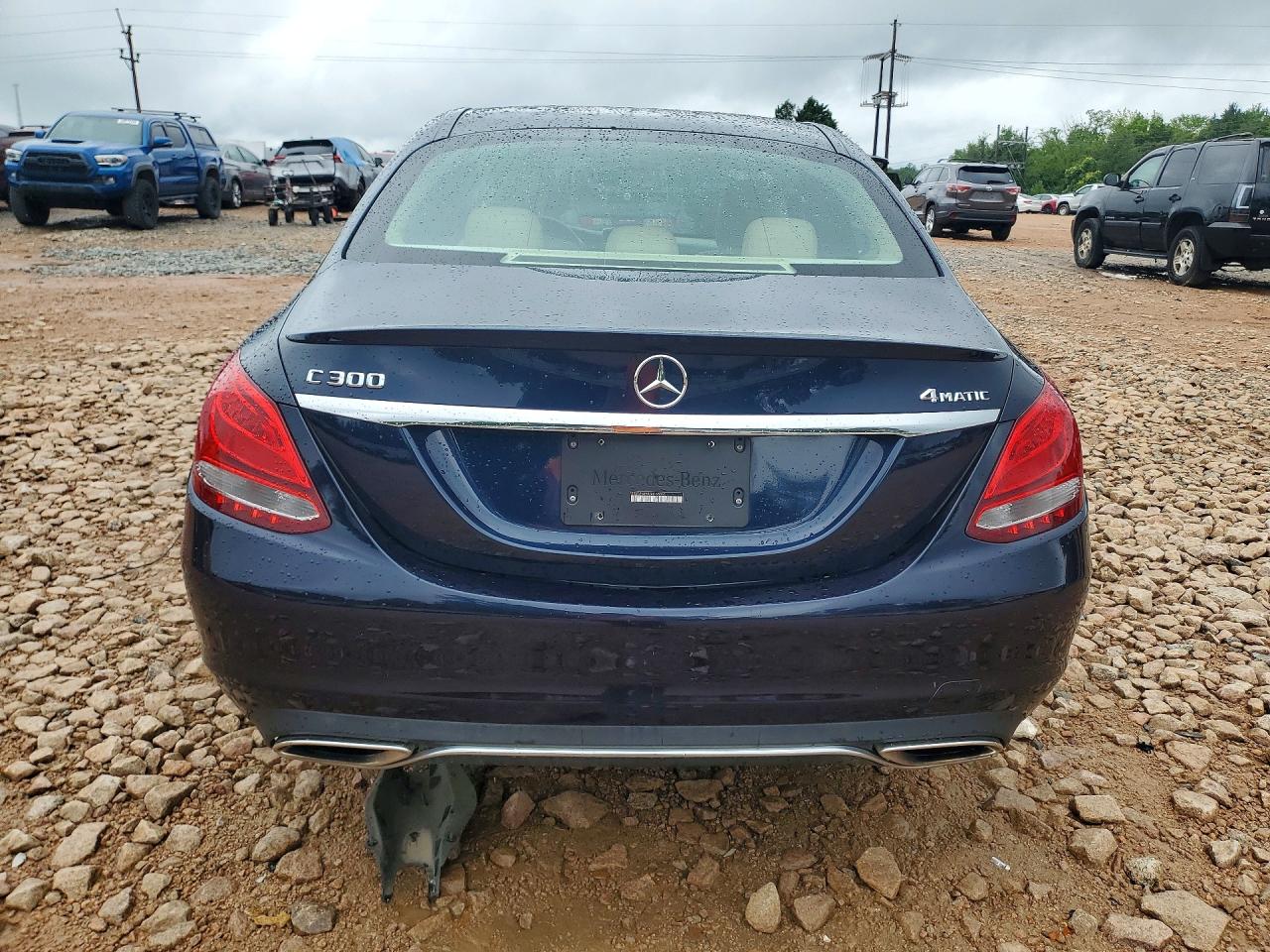 2016 MERCEDES-BENZ C-CLASS