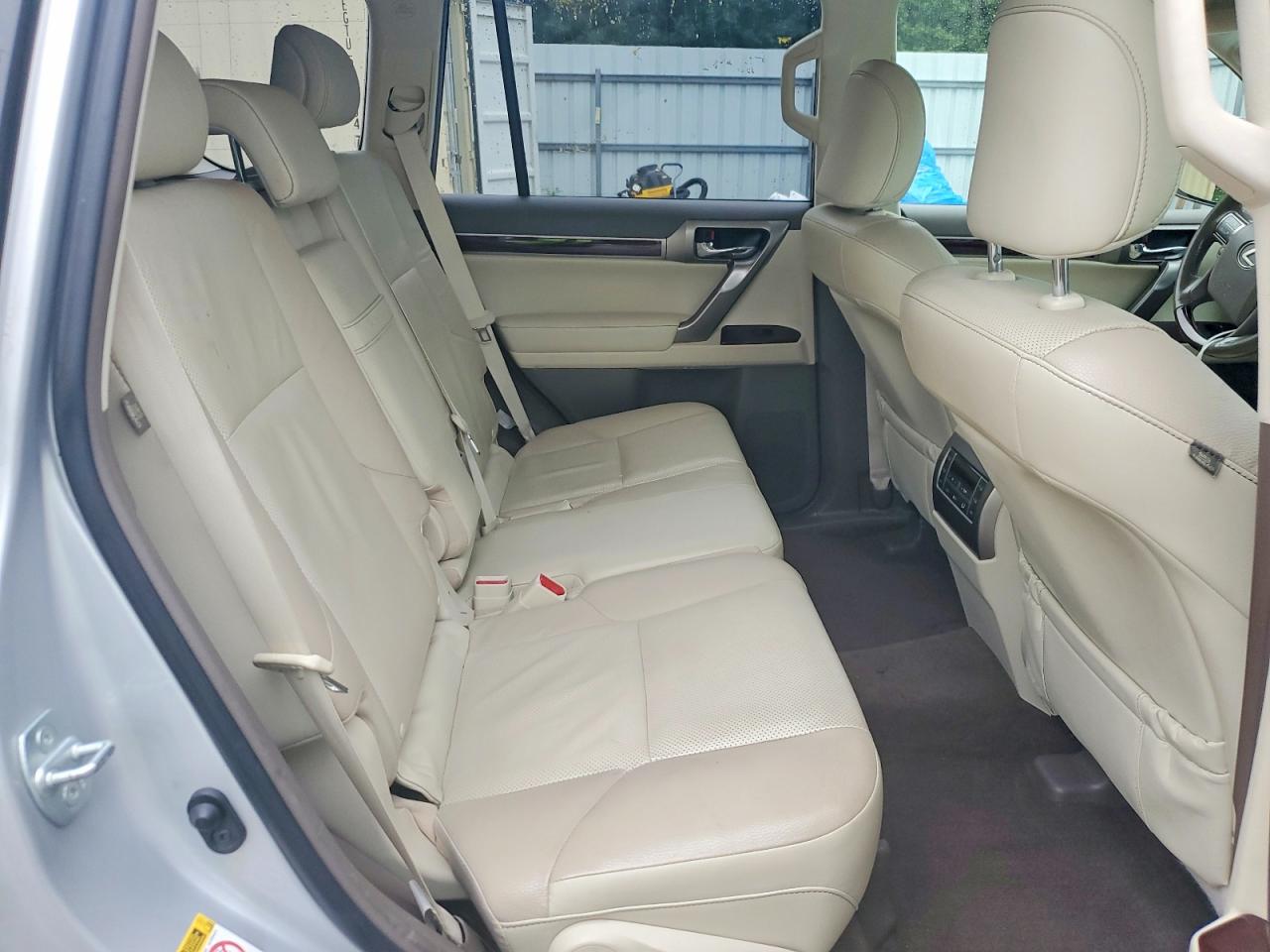 2016 LEXUS GX