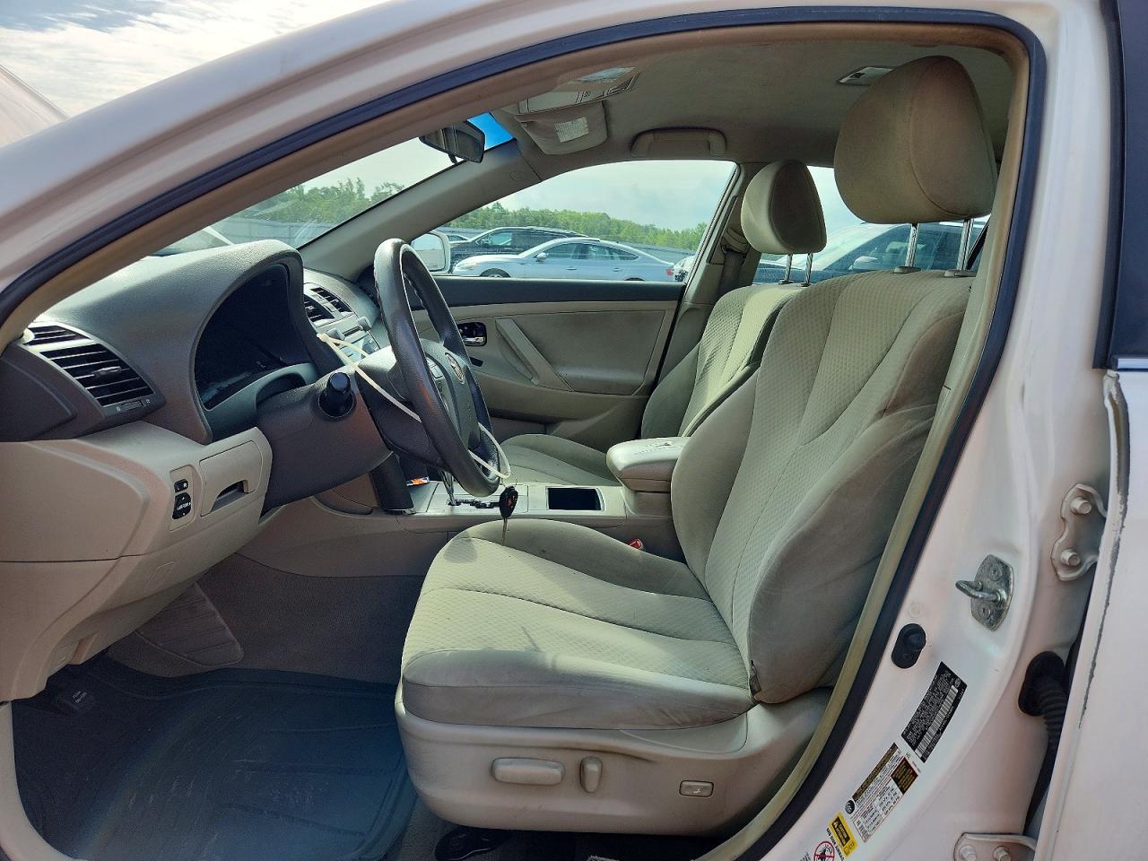 2009 TOYOTA CAMRY