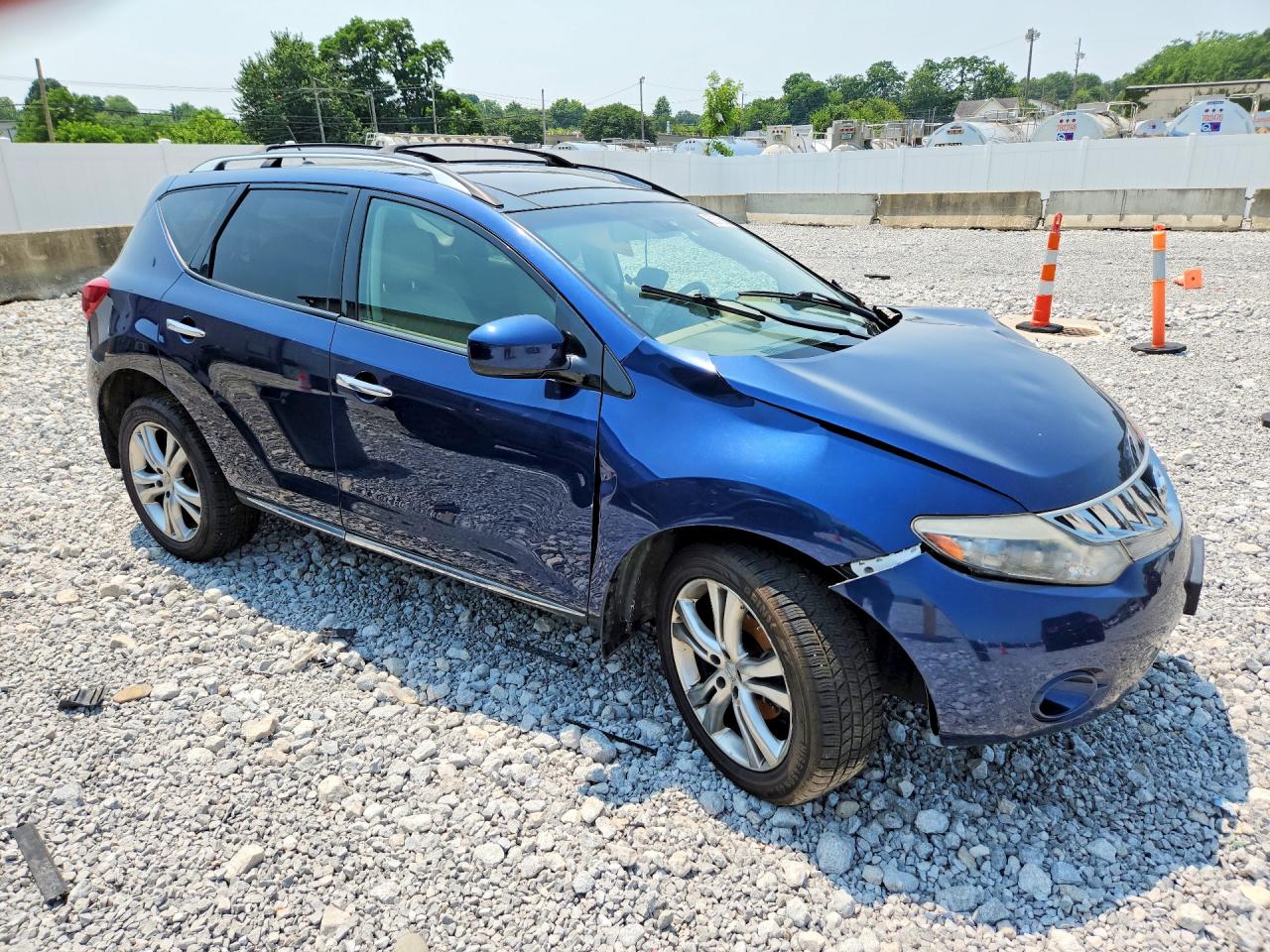 2010 NISSAN MURANO