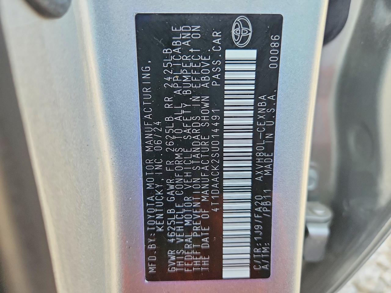 2025 TOYOTA CAMRY
