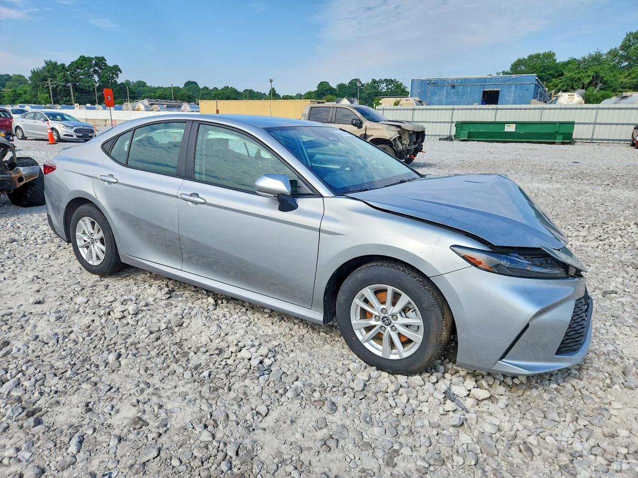 2025 TOYOTA CAMRY