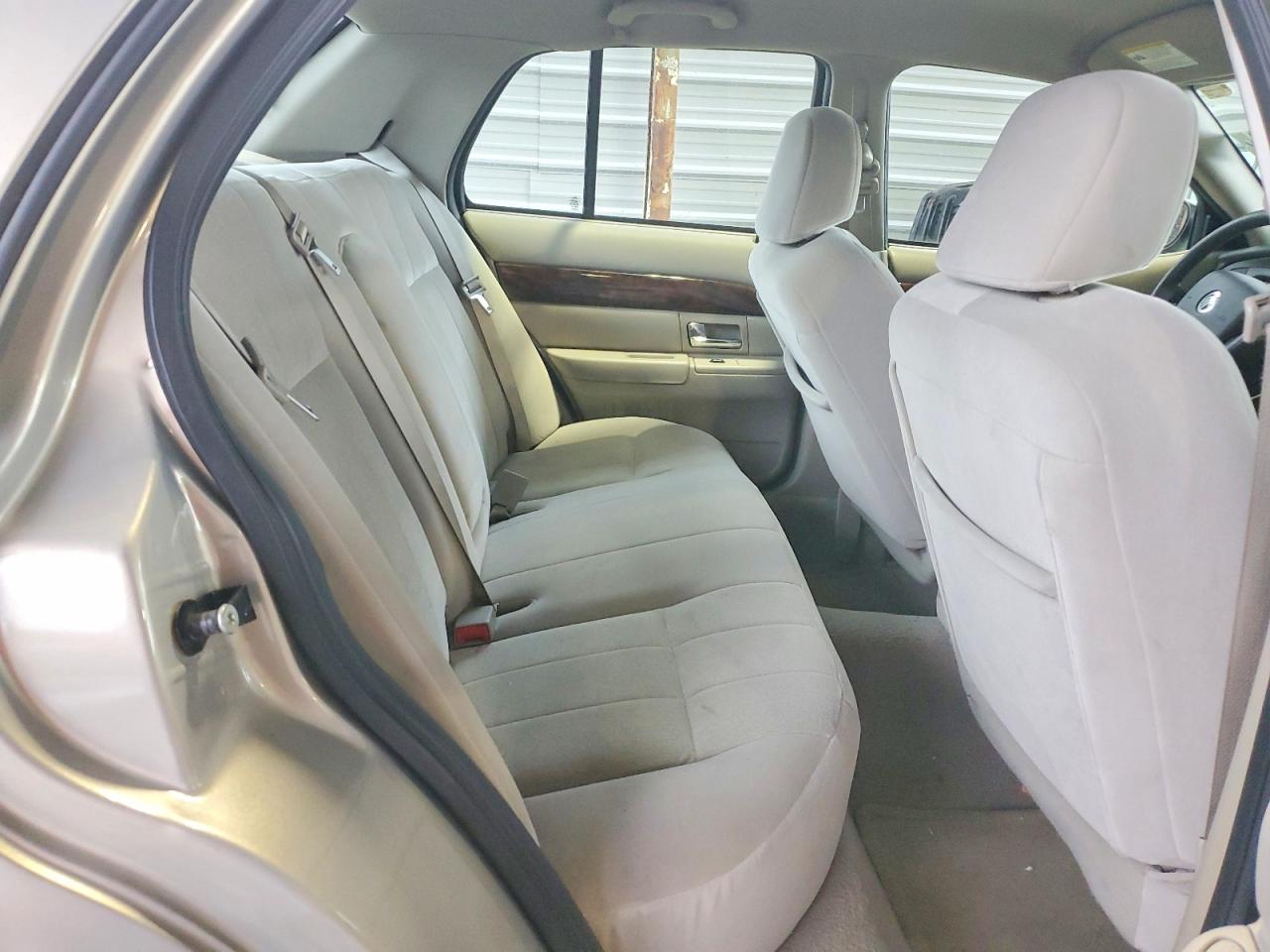 2006 MERCURY GRMARQUIS
