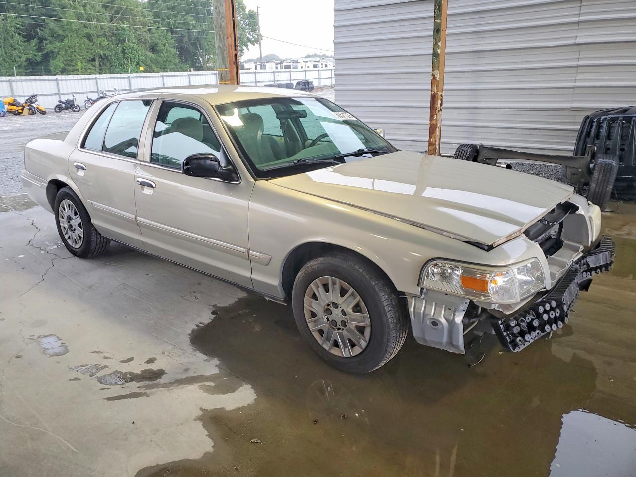 2006 MERCURY GRMARQUIS
