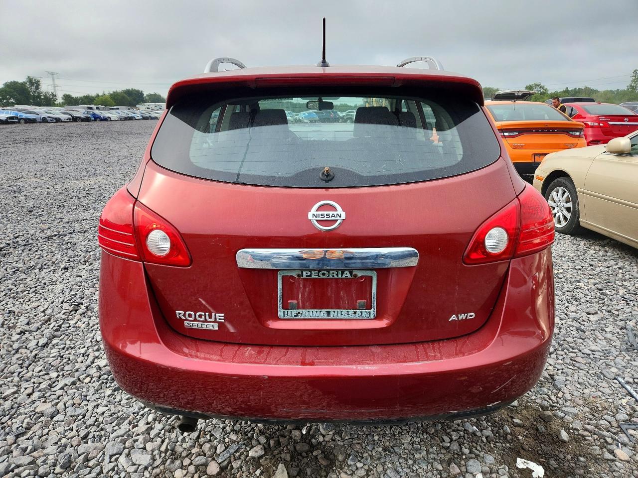 2015 NISSAN ROGUE