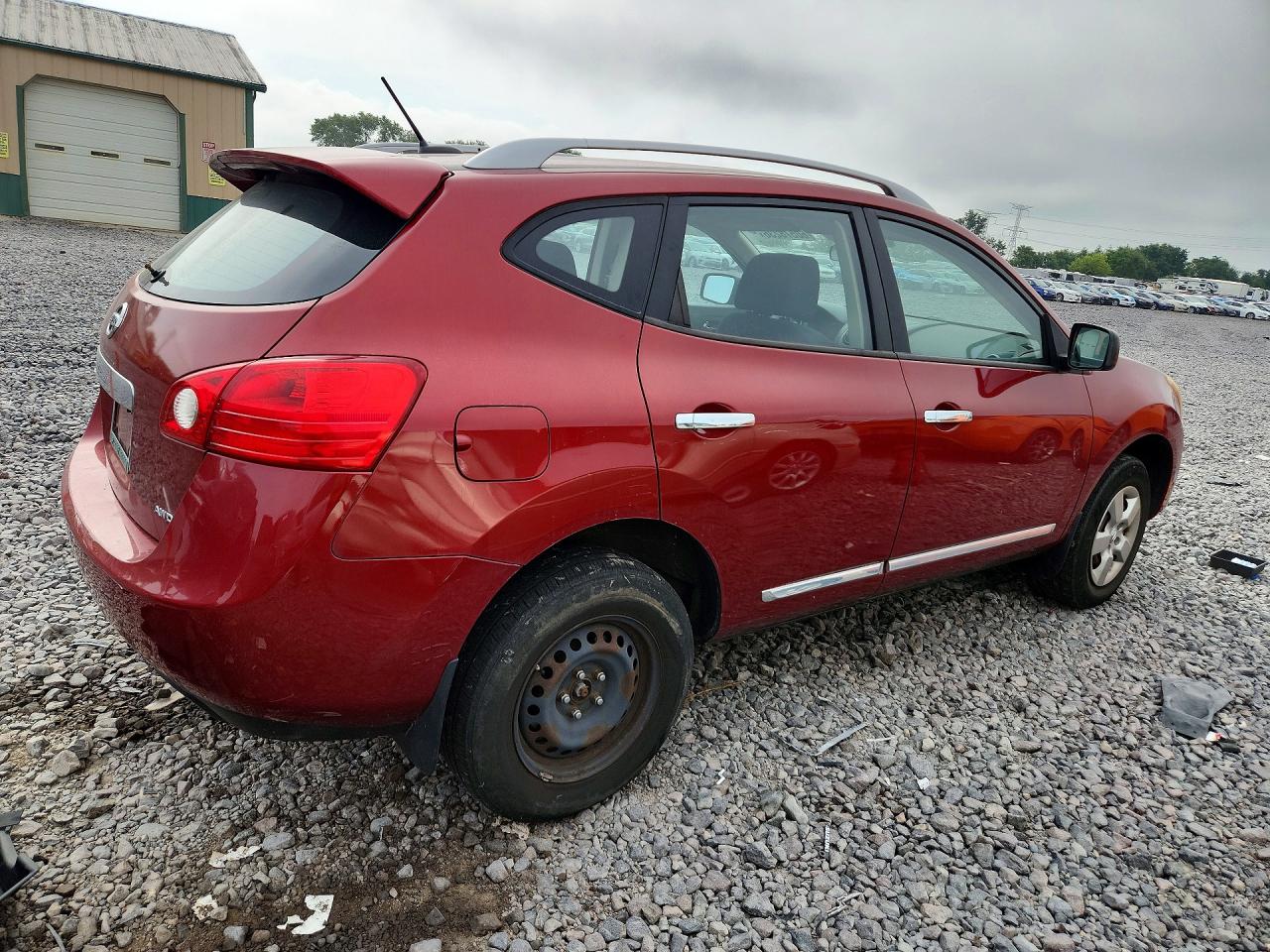 2015 NISSAN ROGUE