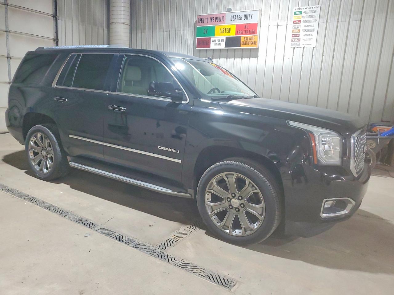 2015 GMC YUKON