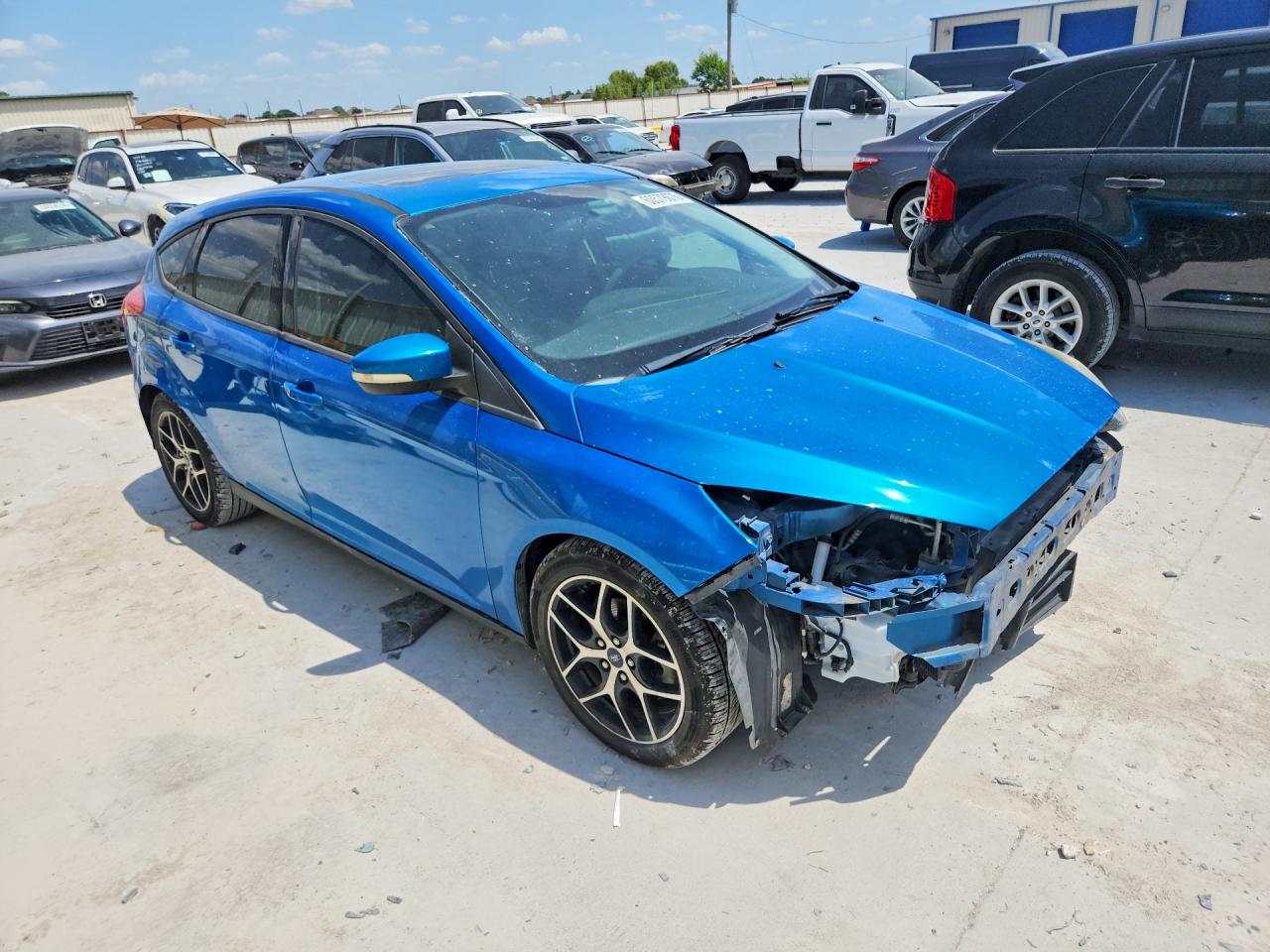 2017 FORD FOCUS