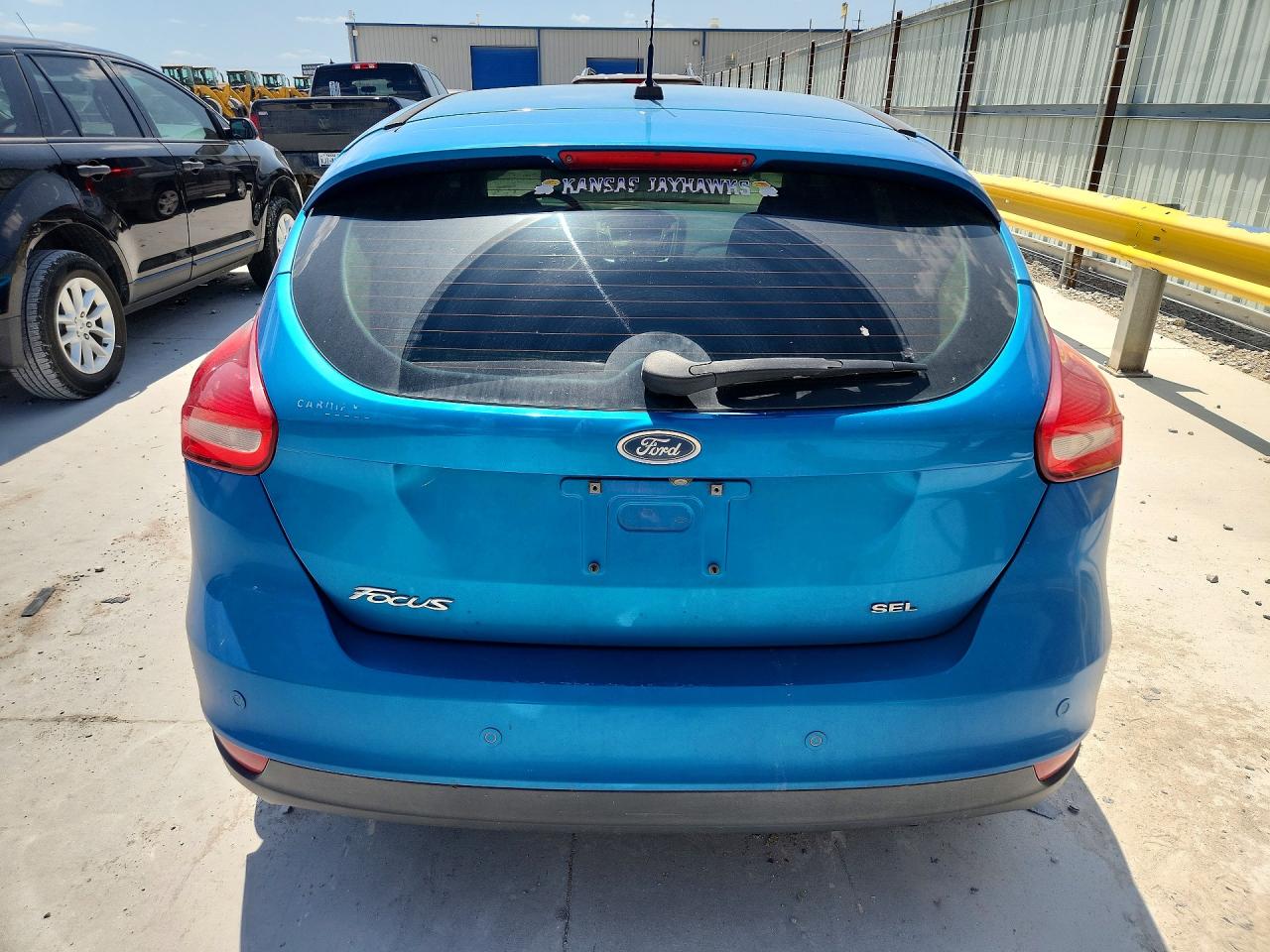 2017 FORD FOCUS