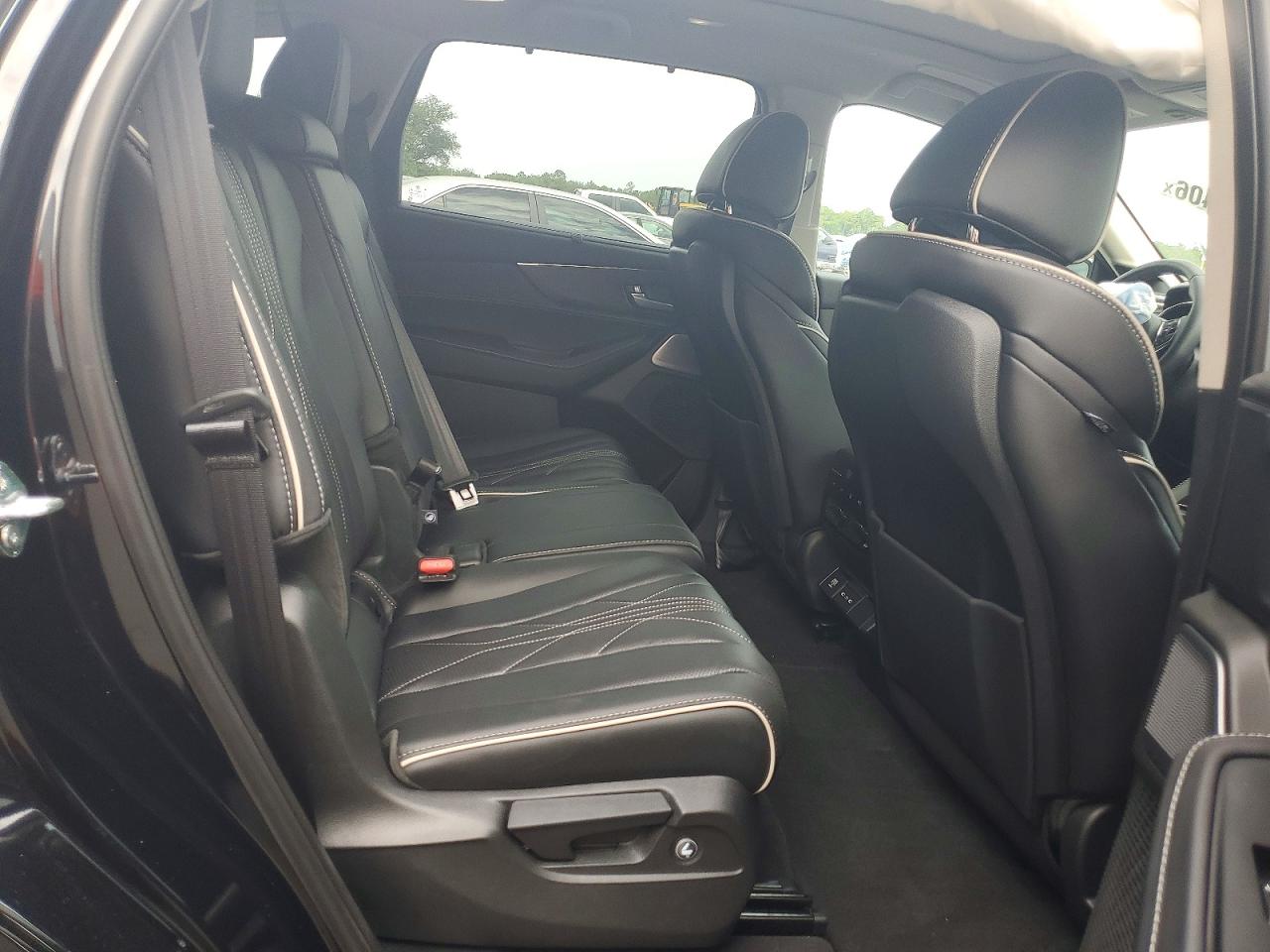 2025 ACURA MDX