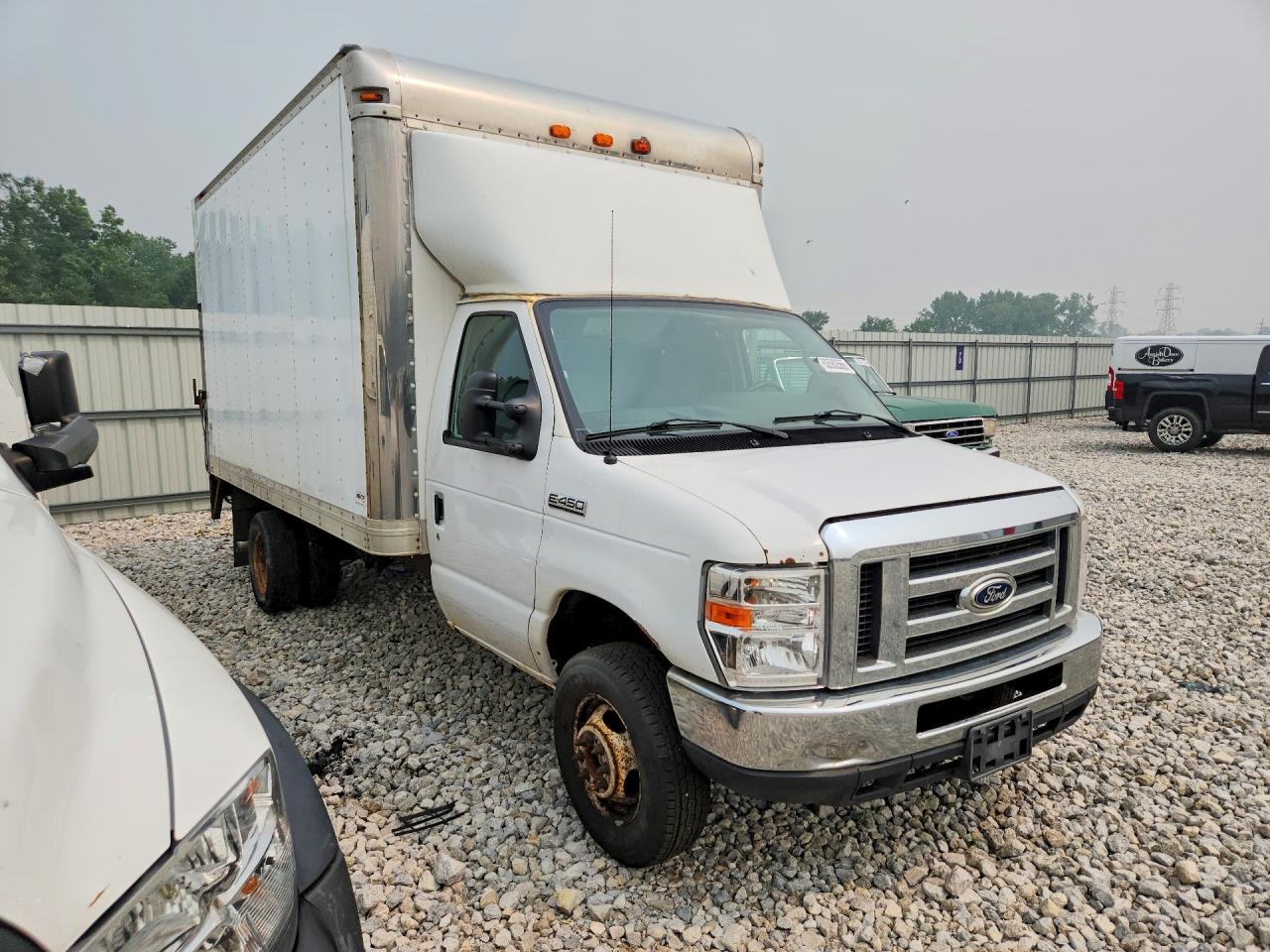 2017 FORD ECONOLINE