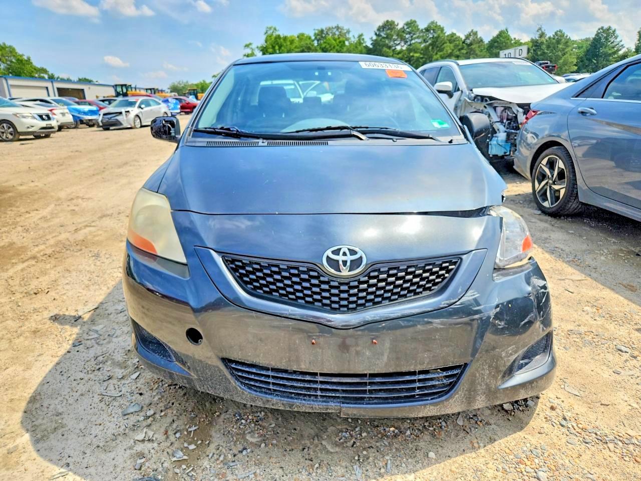 2009 TOYOTA YARIS