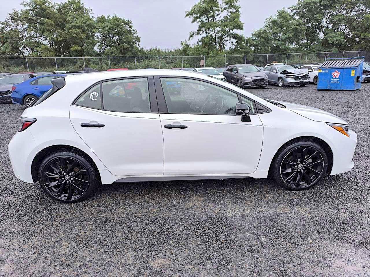 2022 TOYOTA COROLLA