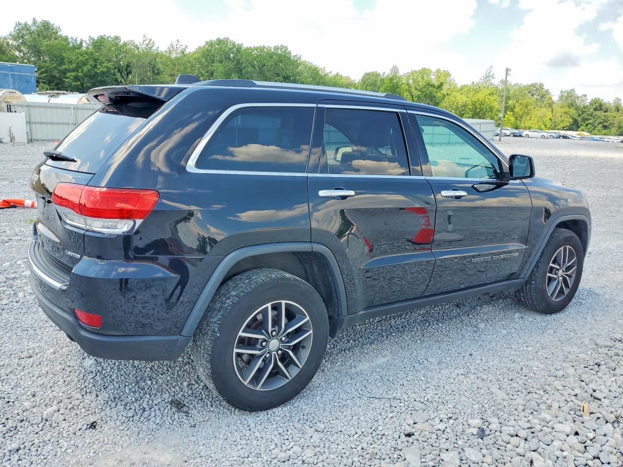 2017 JEEP CHEROKEE