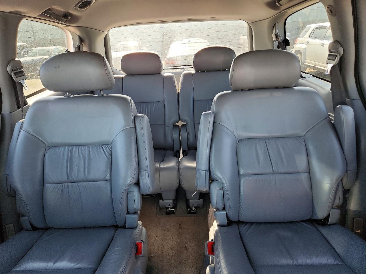 2002 TOYOTA SIENNA