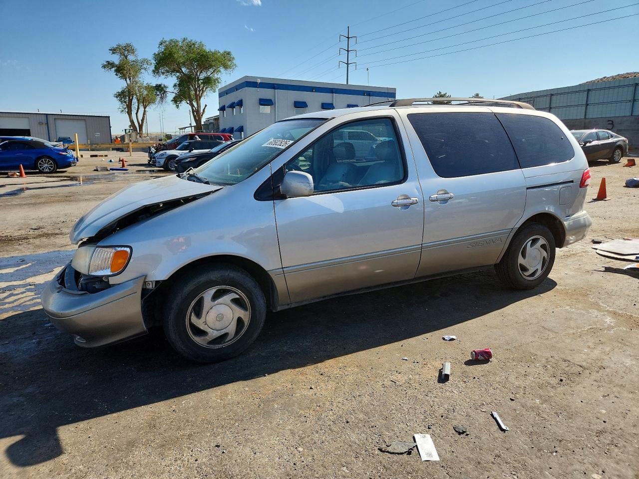 2002 TOYOTA SIENNA