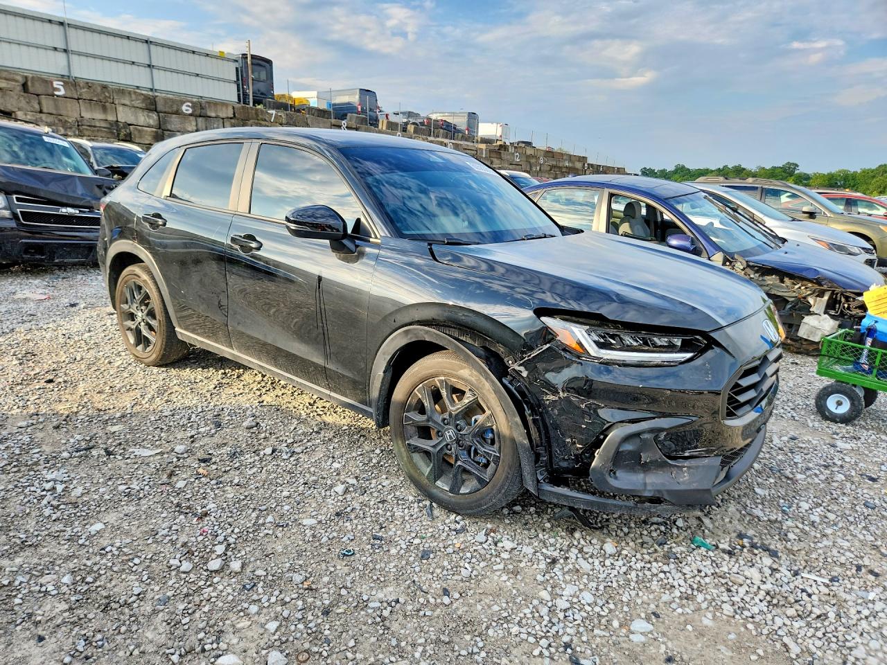 2025 HONDA HR-V