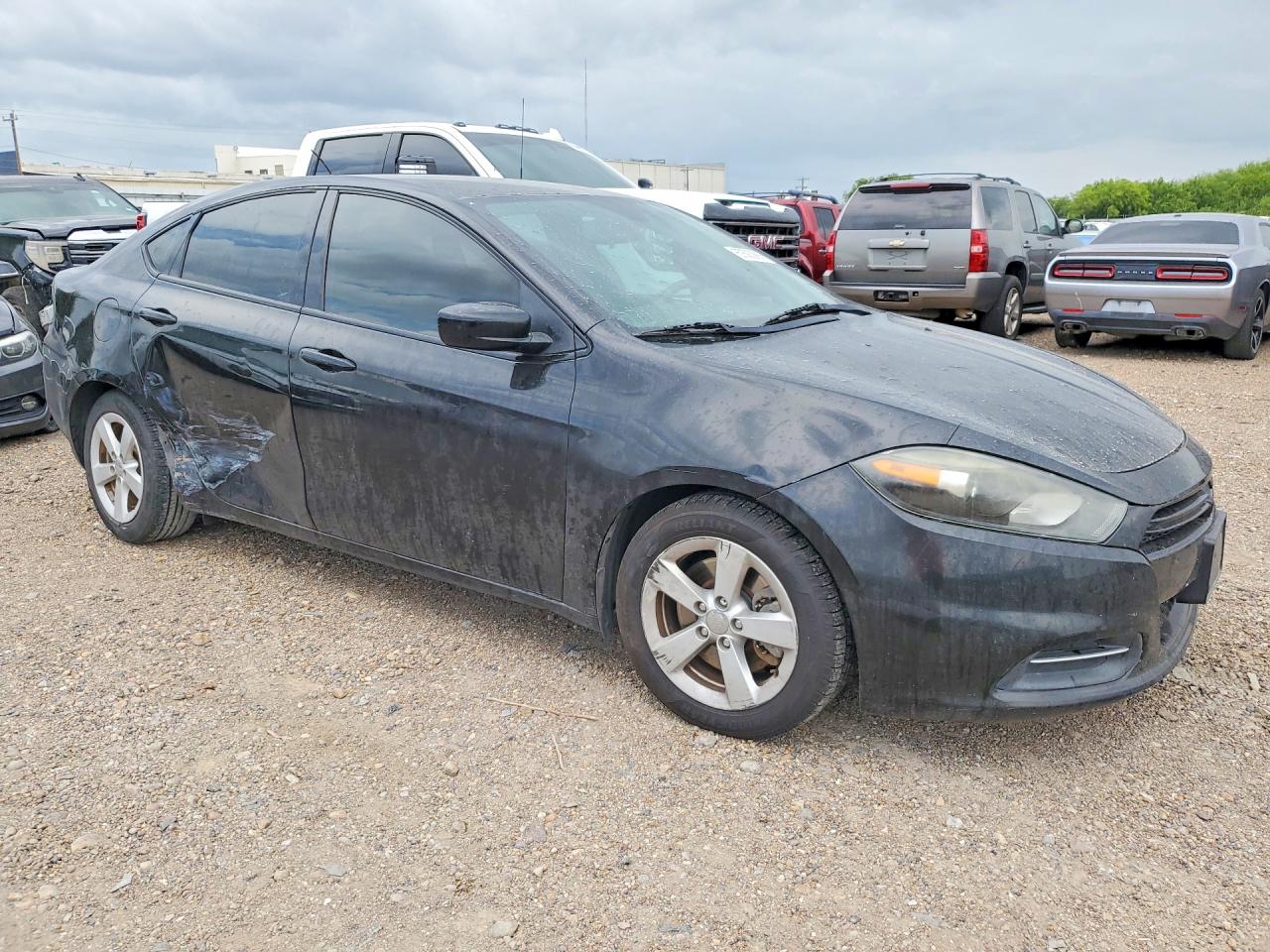 2016 DODGE DART