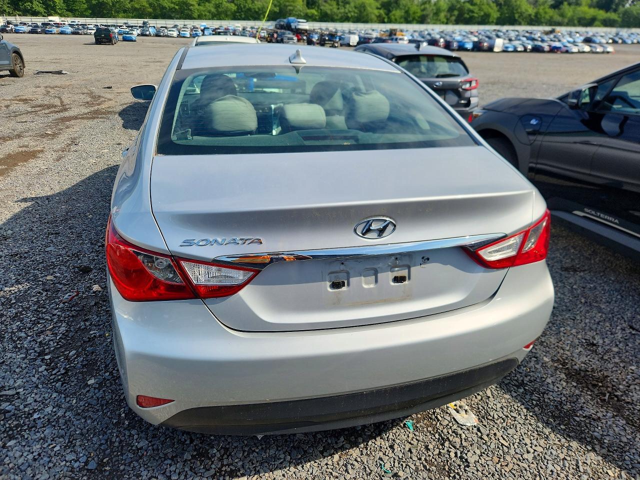 2014 HYUNDAI SONATA