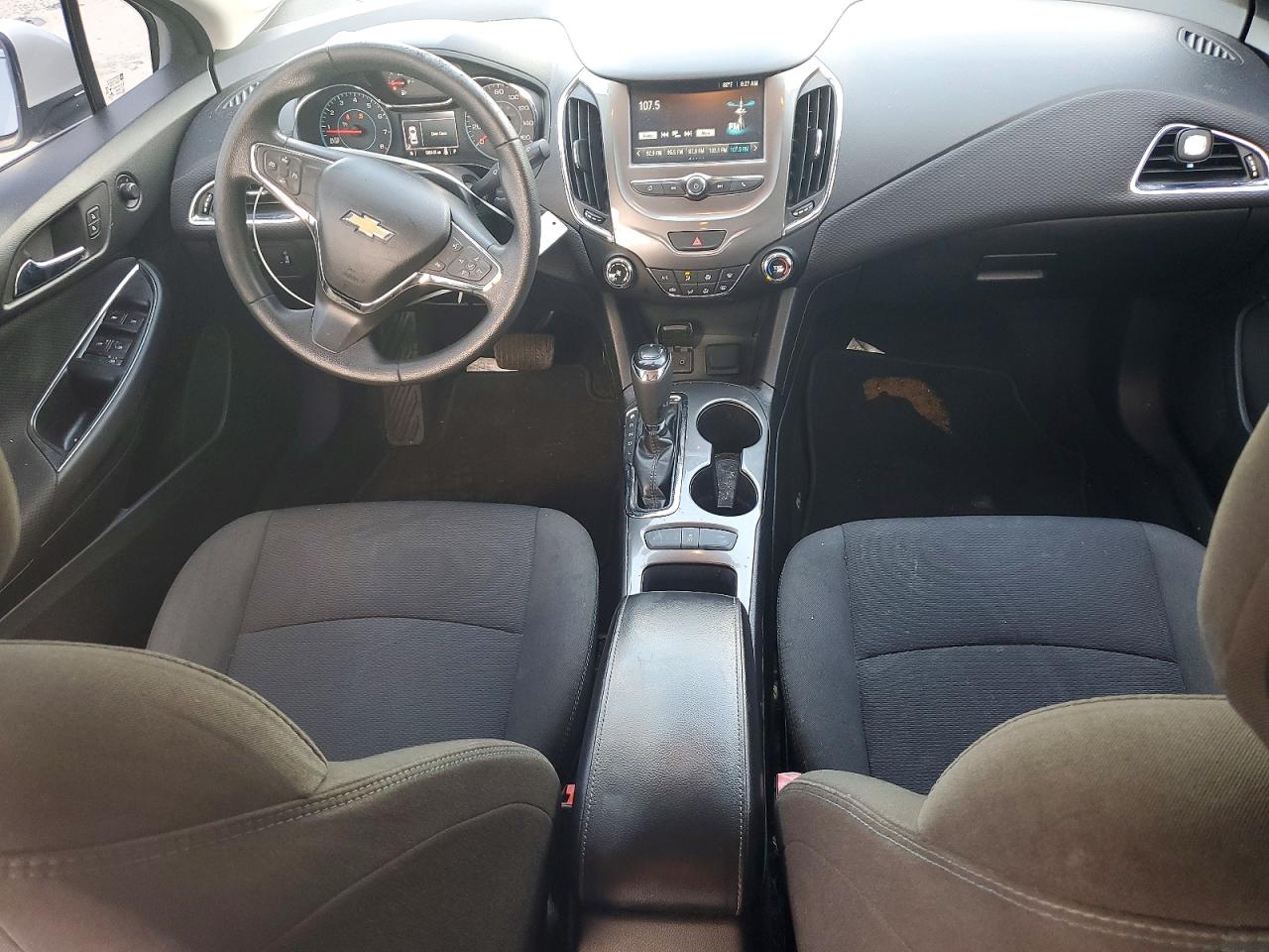 2017 CHEVROLET CRUZE