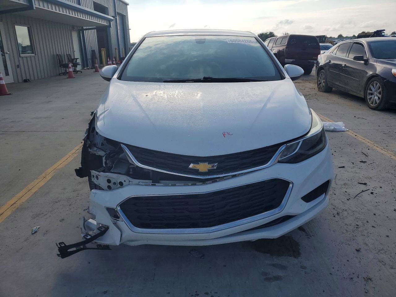 2017 CHEVROLET CRUZE