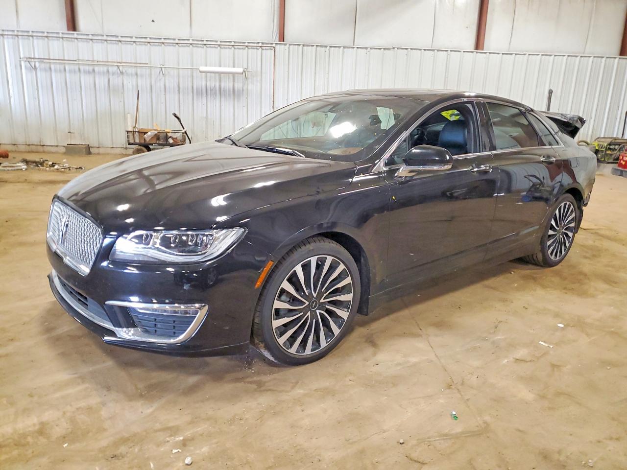 2017 LINCOLN MKZ