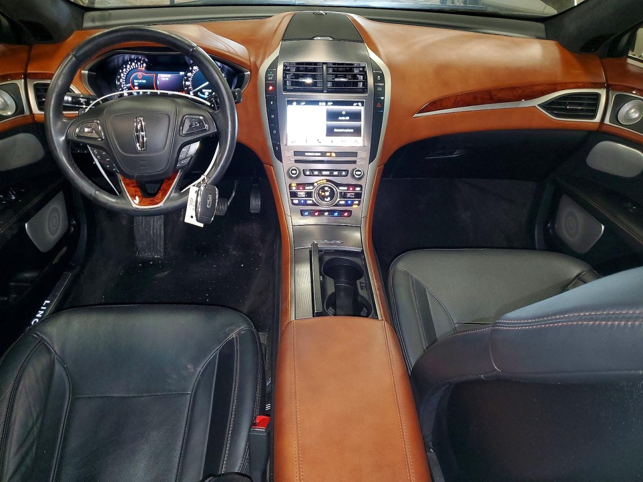 2017 LINCOLN MKZ