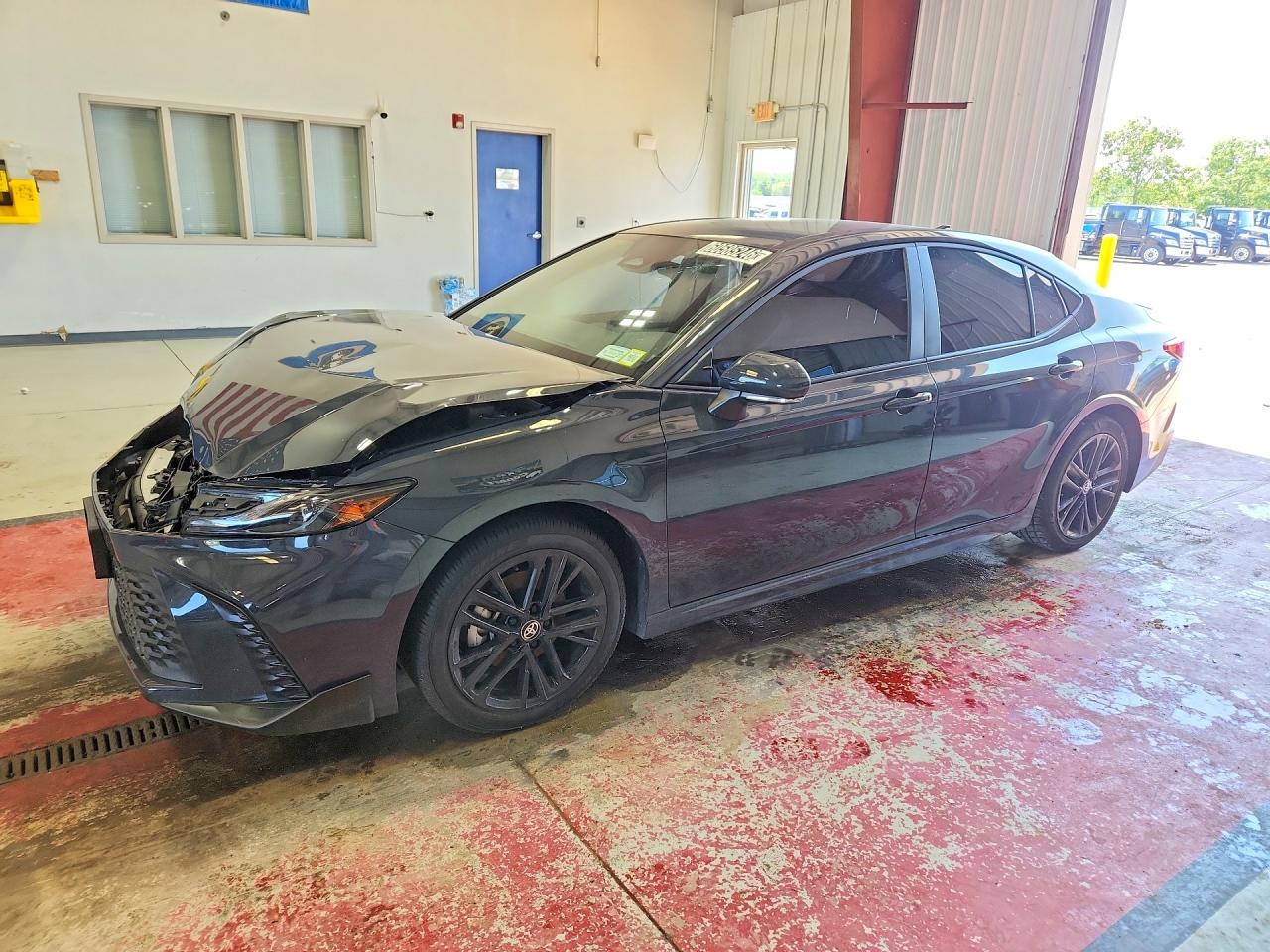 2026 TOYOTA CAMRY