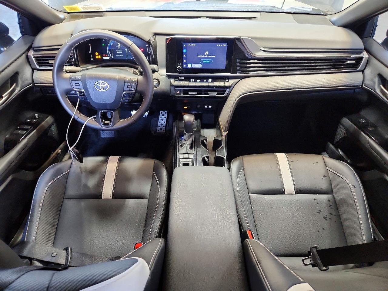 2026 TOYOTA CAMRY