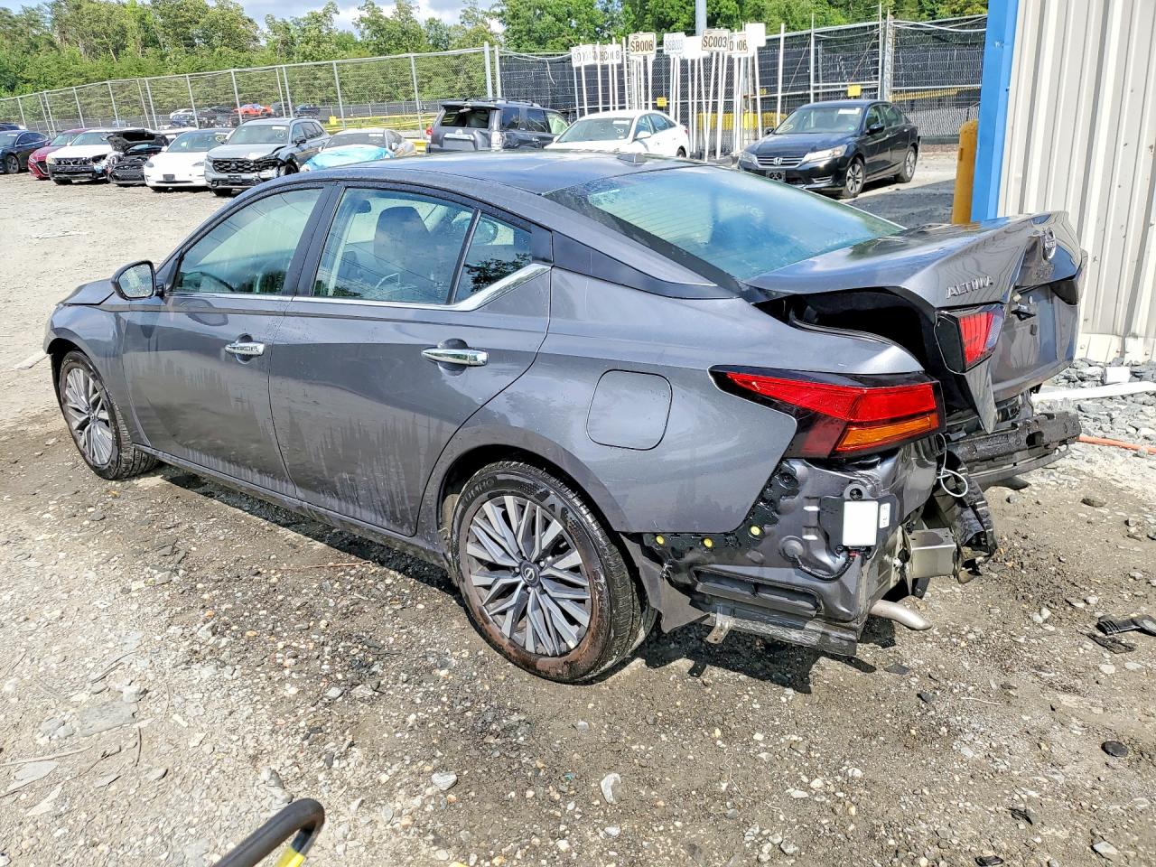 2025 NISSAN ALTIMA