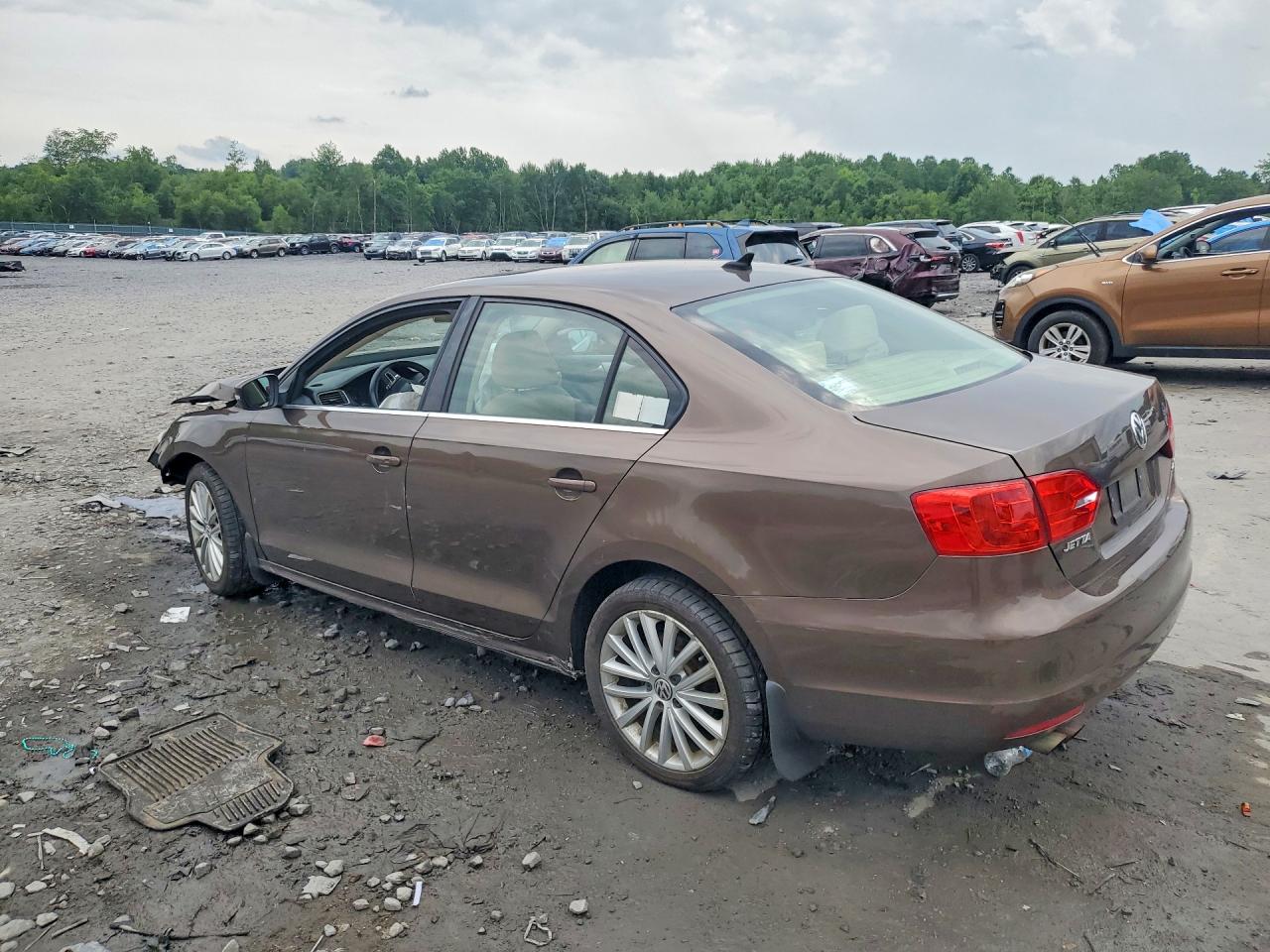 2011 VOLKSWAGEN JETTA