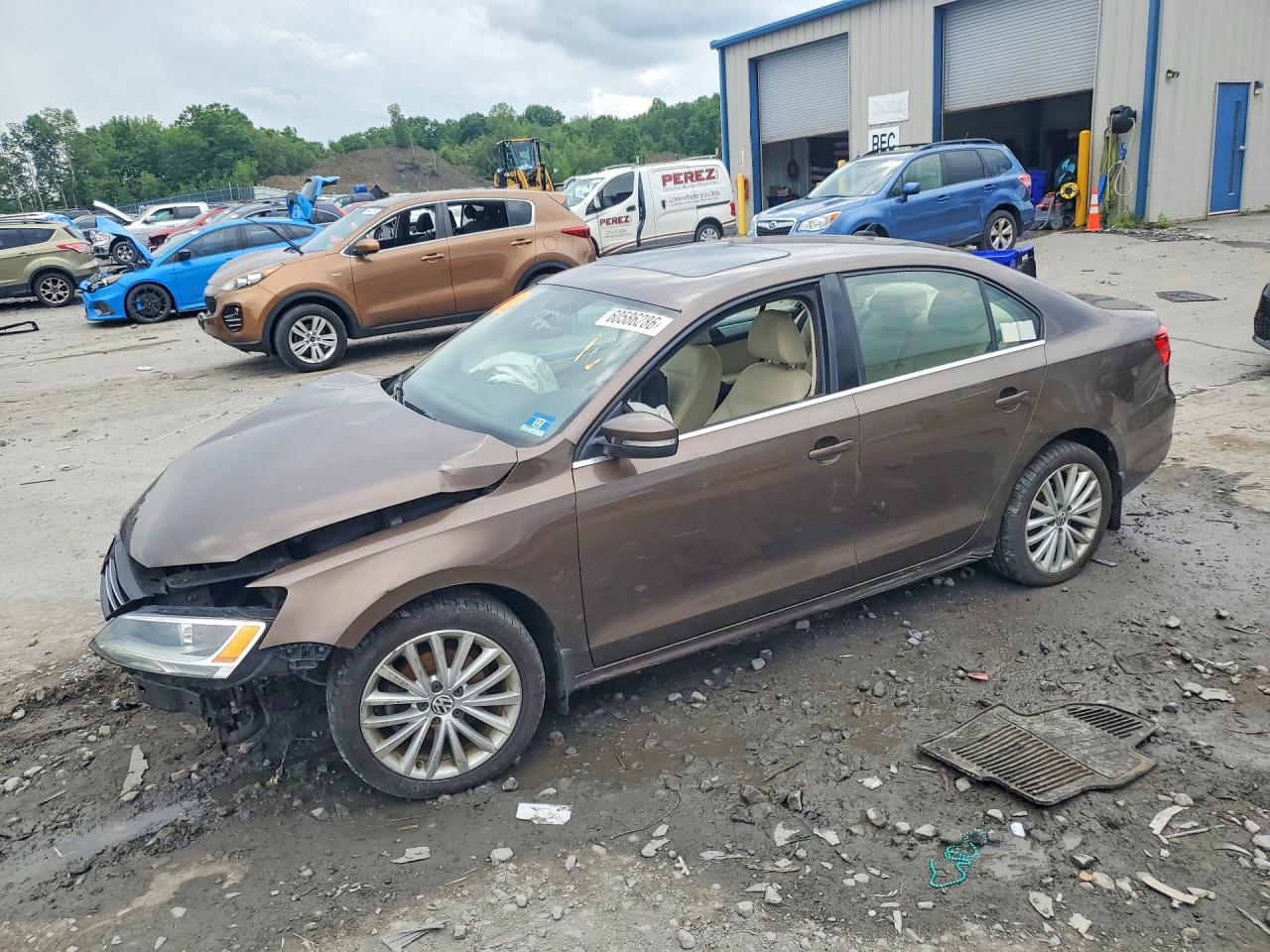2011 VOLKSWAGEN JETTA
