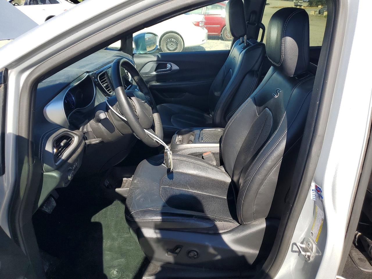 2022 CHRYSLER PACIFICA
