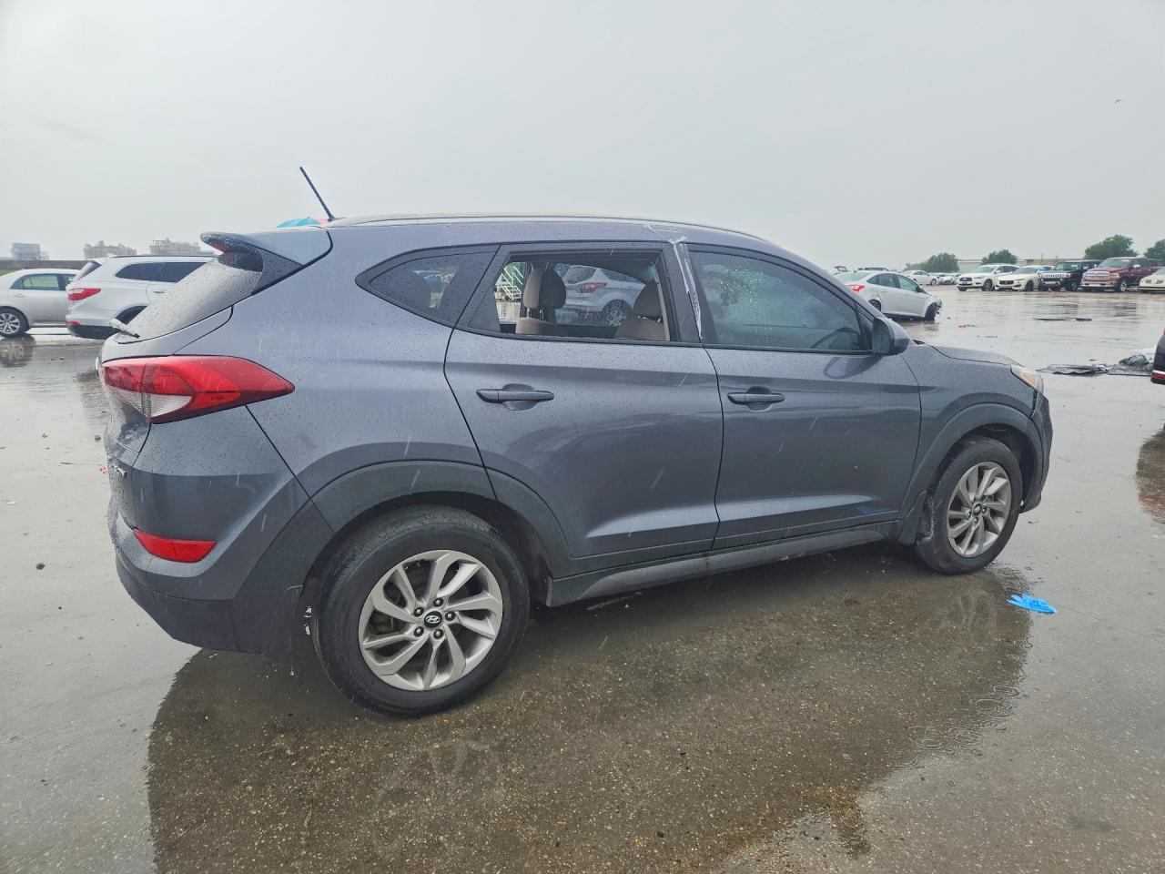 2016 HYUNDAI TUCSON