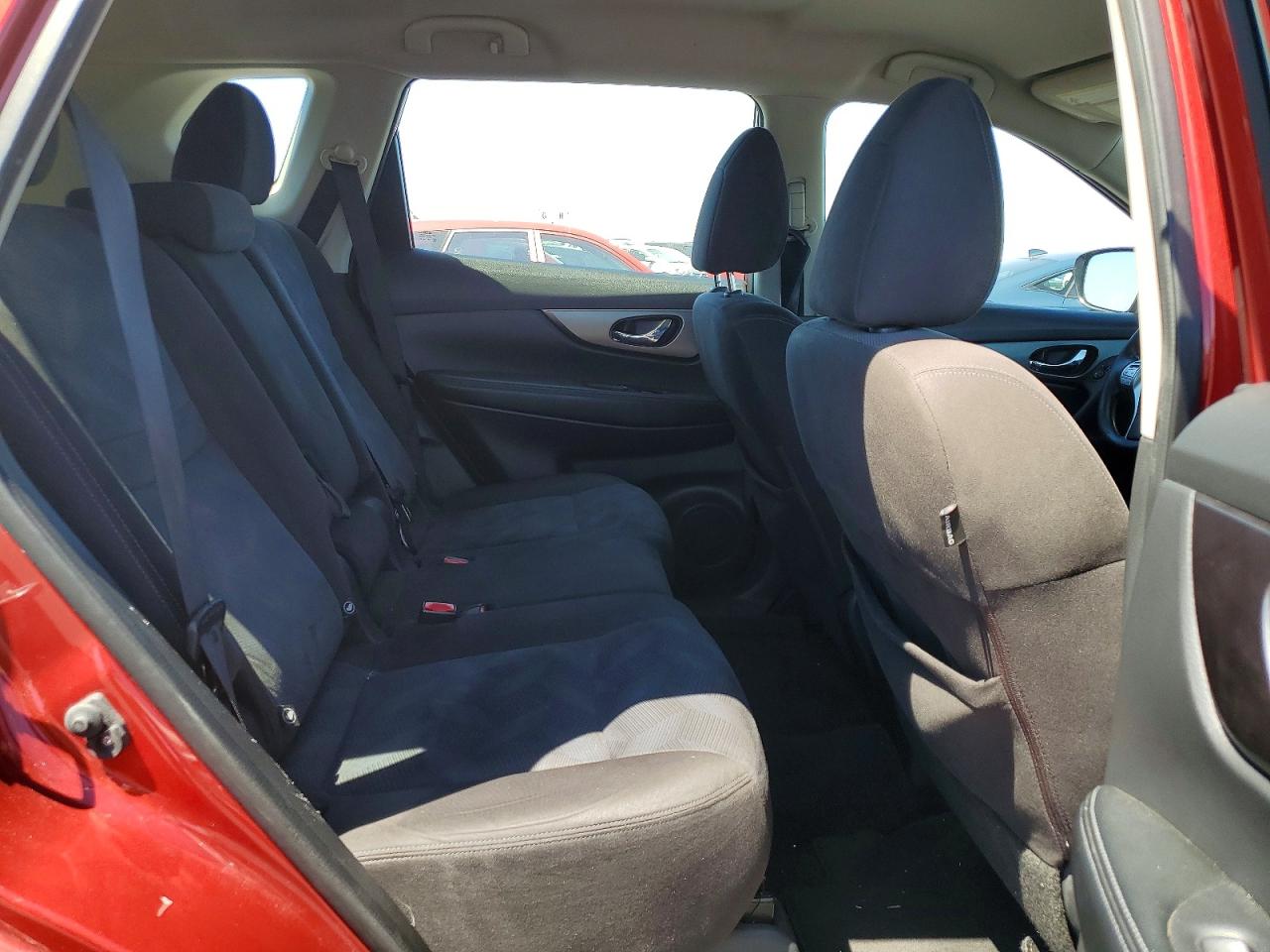 2015 NISSAN ROGUE