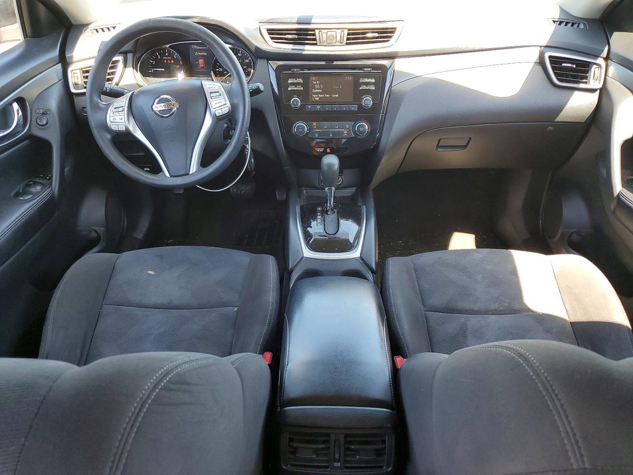 2015 NISSAN ROGUE