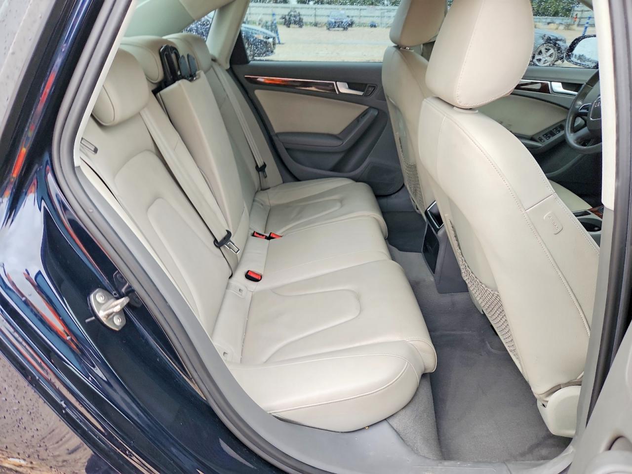 2010 AUDI A4