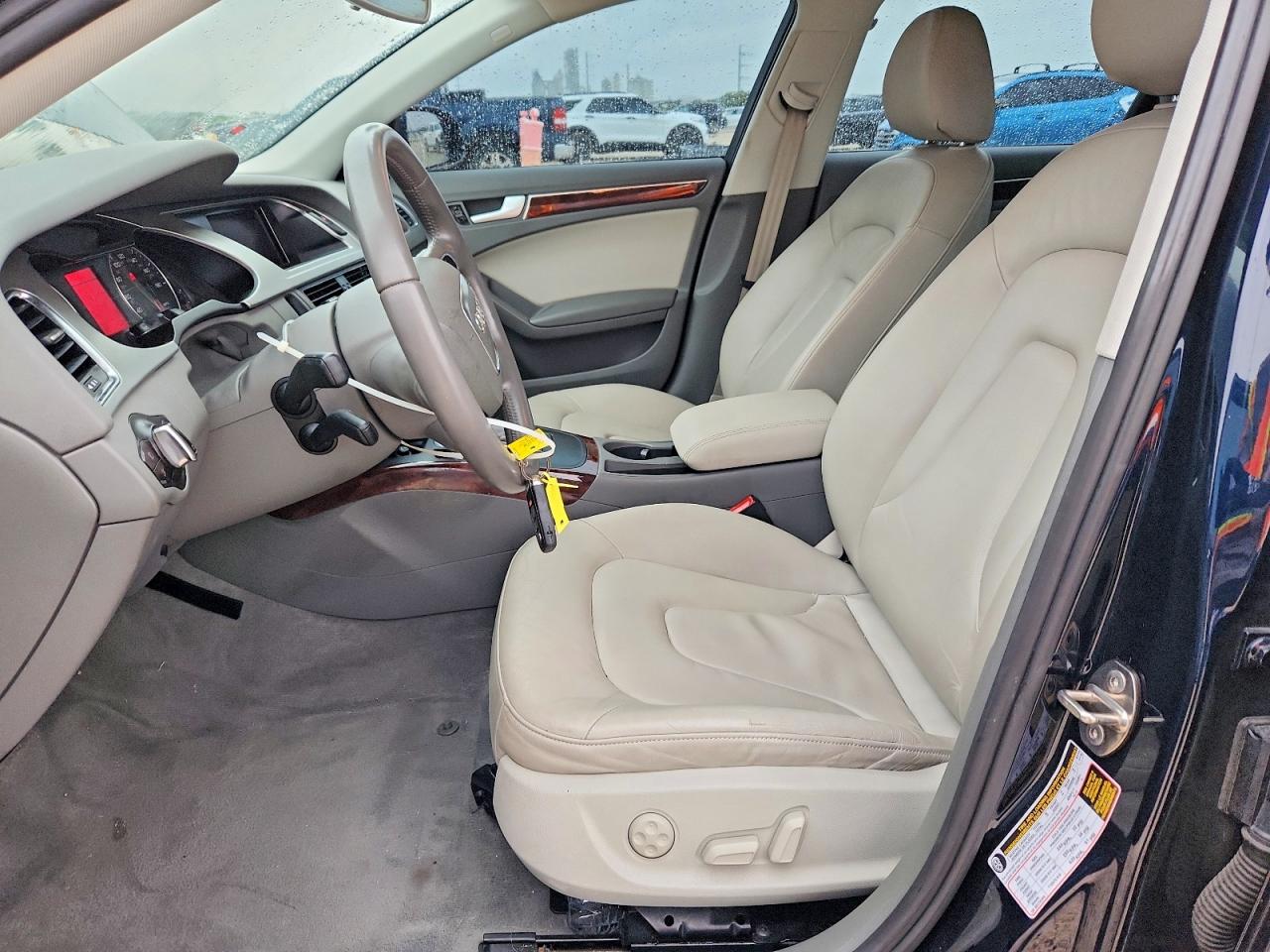 2010 AUDI A4
